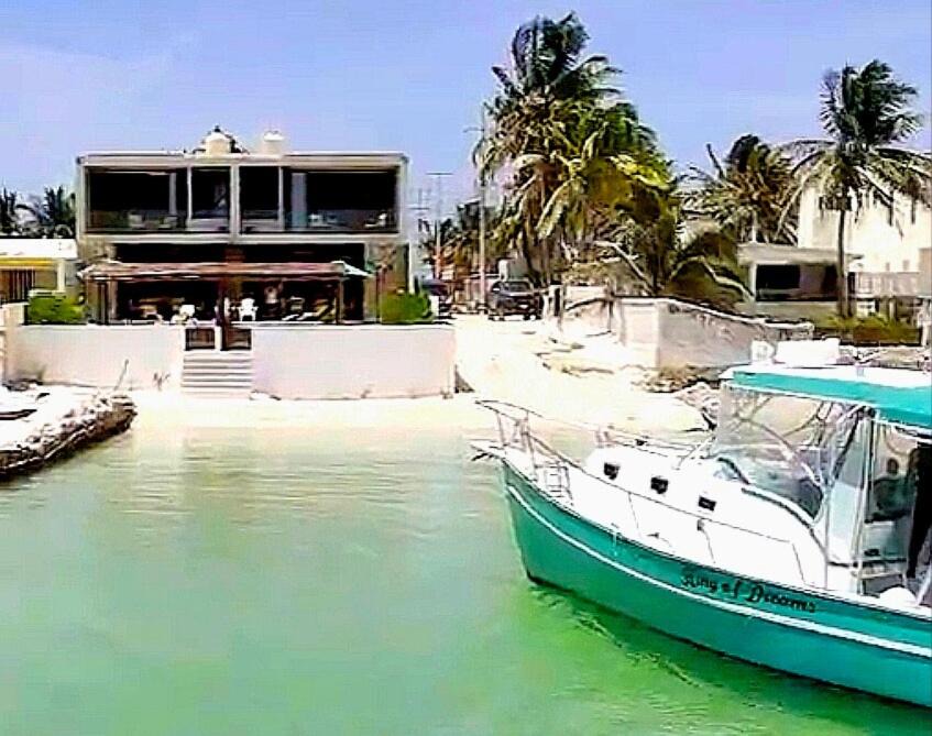 Chuburna Puerto Villa | Residencia Marevento & Yate Exclusive - Sunset Haven
