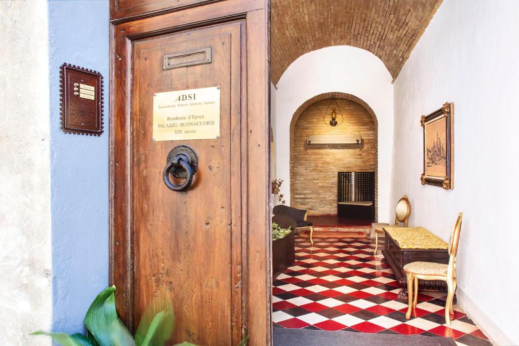 San Gimignano City Centre Hotel | Residenza D'Epoca Palazzo Buonaccorsi