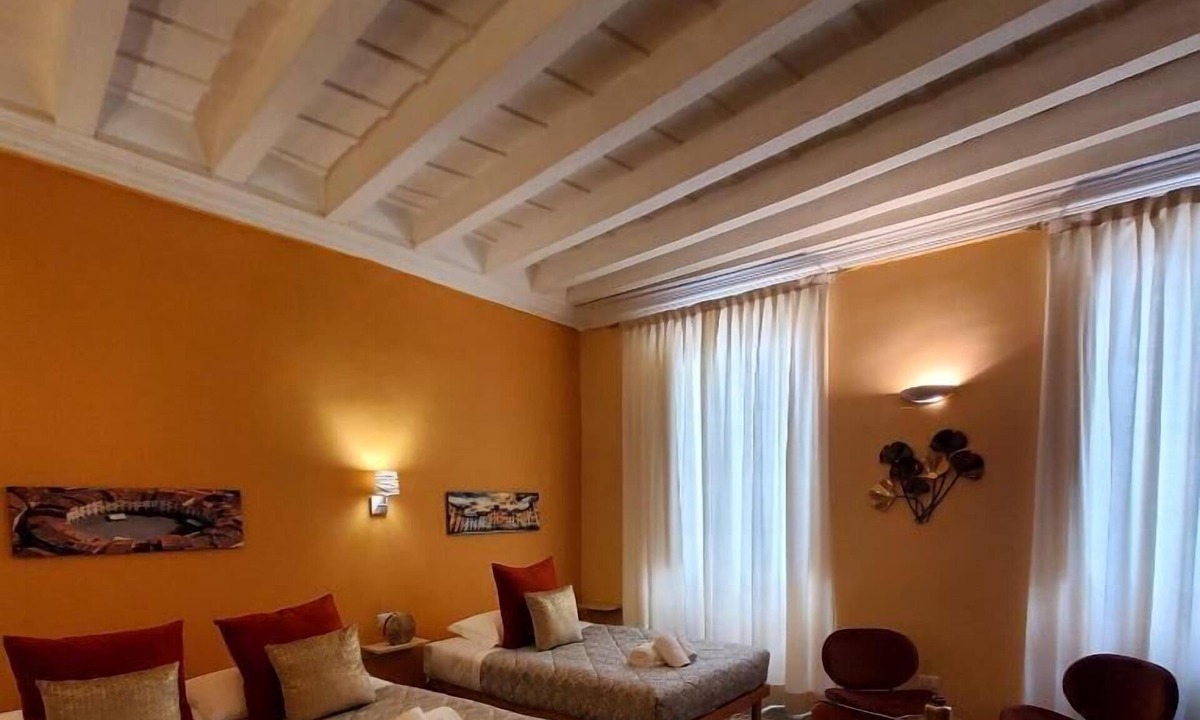Lucca Historical Center House | Residenza FillAnfi