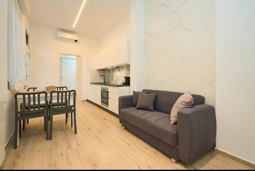 Cernusco sul Naviglio Apartment | Residenza il Bruco 2 Chrysalis Apartment - 300 m from the subway