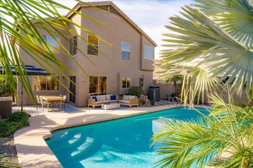 Canyon Trails House | Resort-Style Oasis with Heated Pool