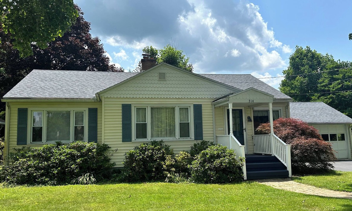 Jamestown House | Rest and Respite-a cozy home to gather in on vacation or be near family at LSS.