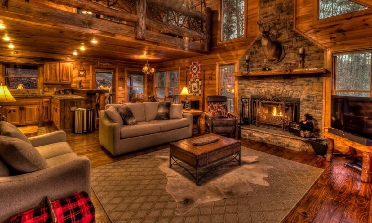 Aska Cabin | Resting Bear Retreat Hot Tub Pool Table Fire Pit
