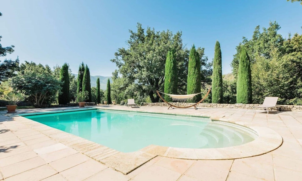 Saint-Martin-de-Castillon House | Restored stone sheepfold Saint Martin de Castillon