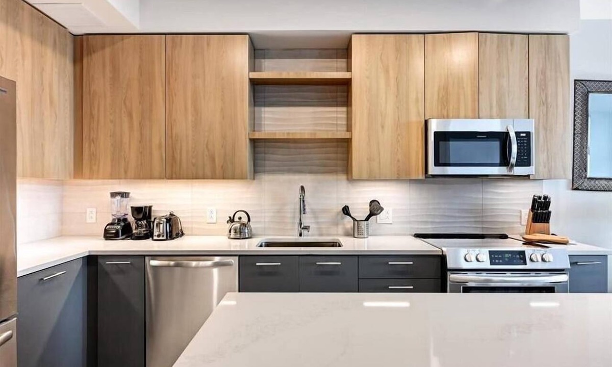 Reston Apartment | Reston 1BR nr Washington DC | Pet friendly | nr Metro