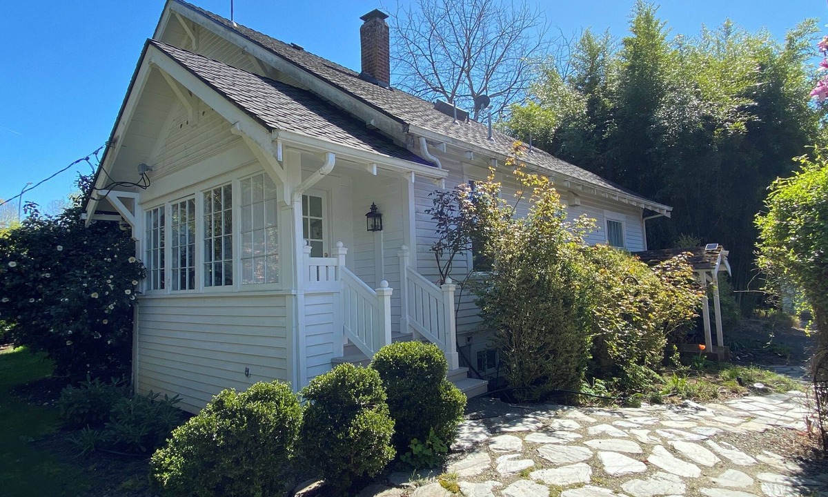 Duvall House | Restored Craftsman on 200 Acre Farm