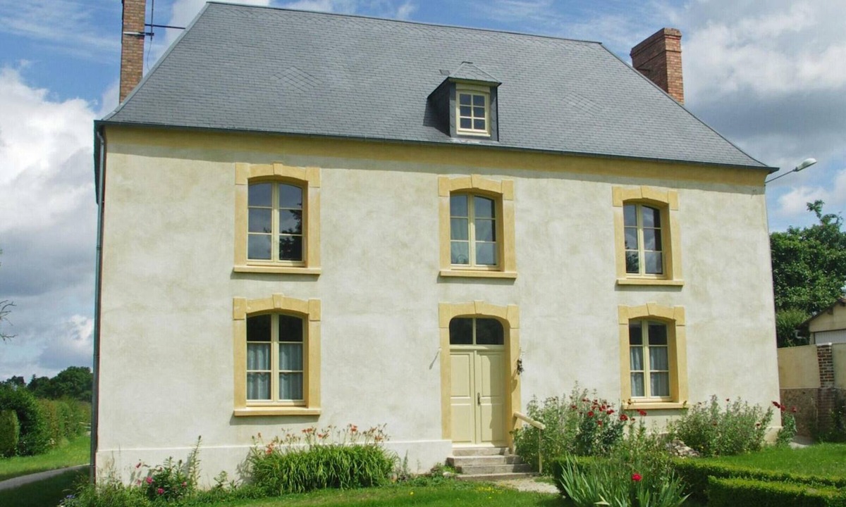 La Gonfriere Cottage | Restored old rectory with garden and WIFI in La Gonfrière