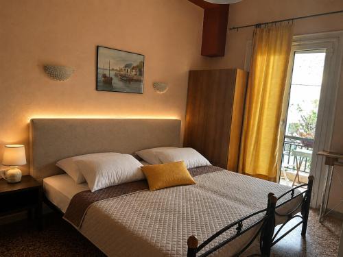 Loutra Edipsou House | Retro Rooms
