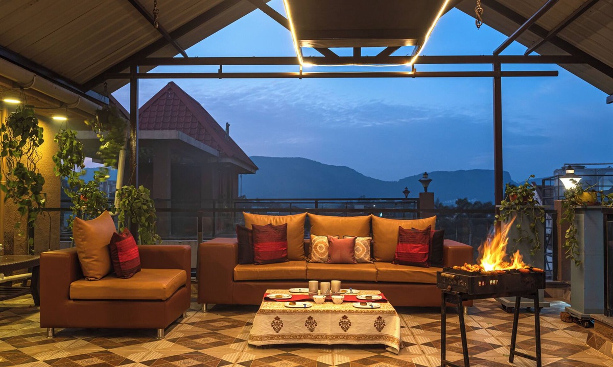 Kune Village Villa | RETRO VILLA