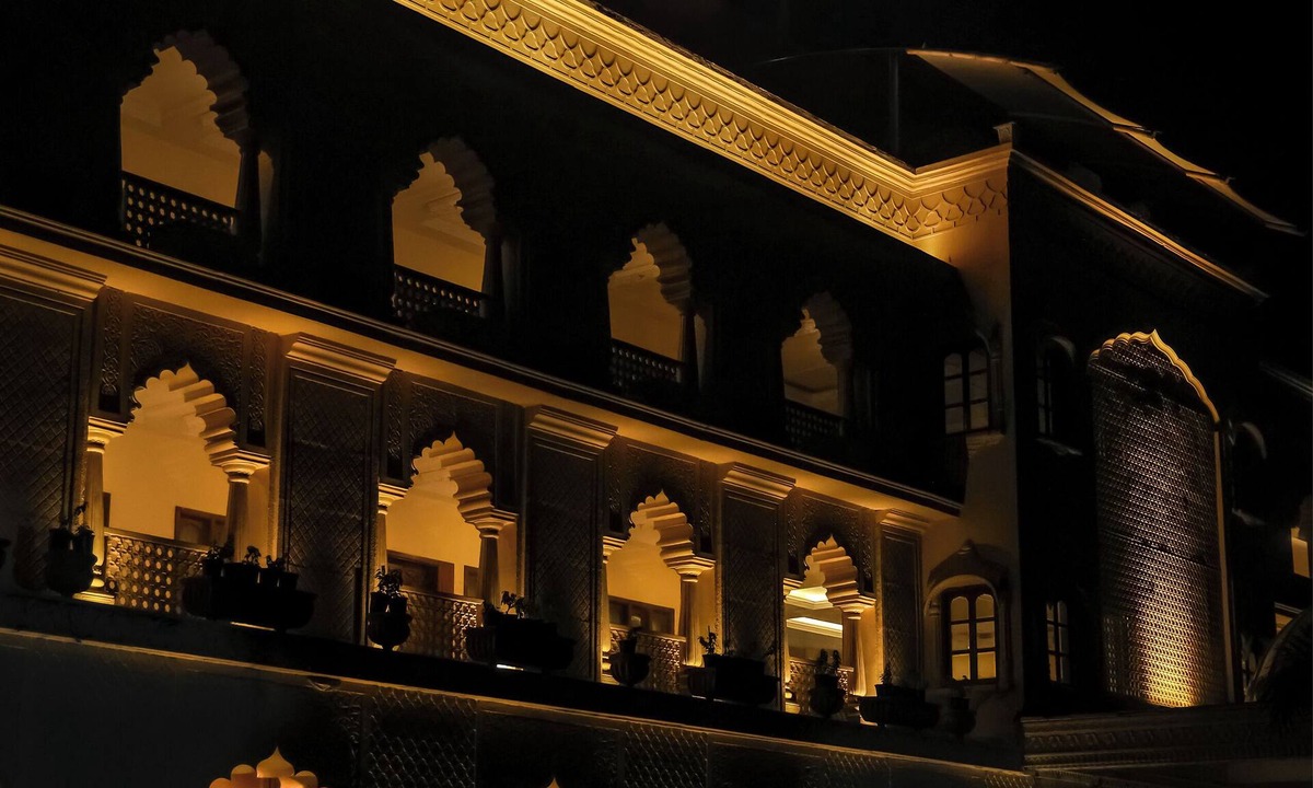 Vasai Hotel | Revanta Suites
