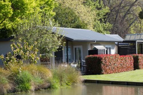 Willowby Bed & Breakfast | Revive On Oakview Boutique Accommodation