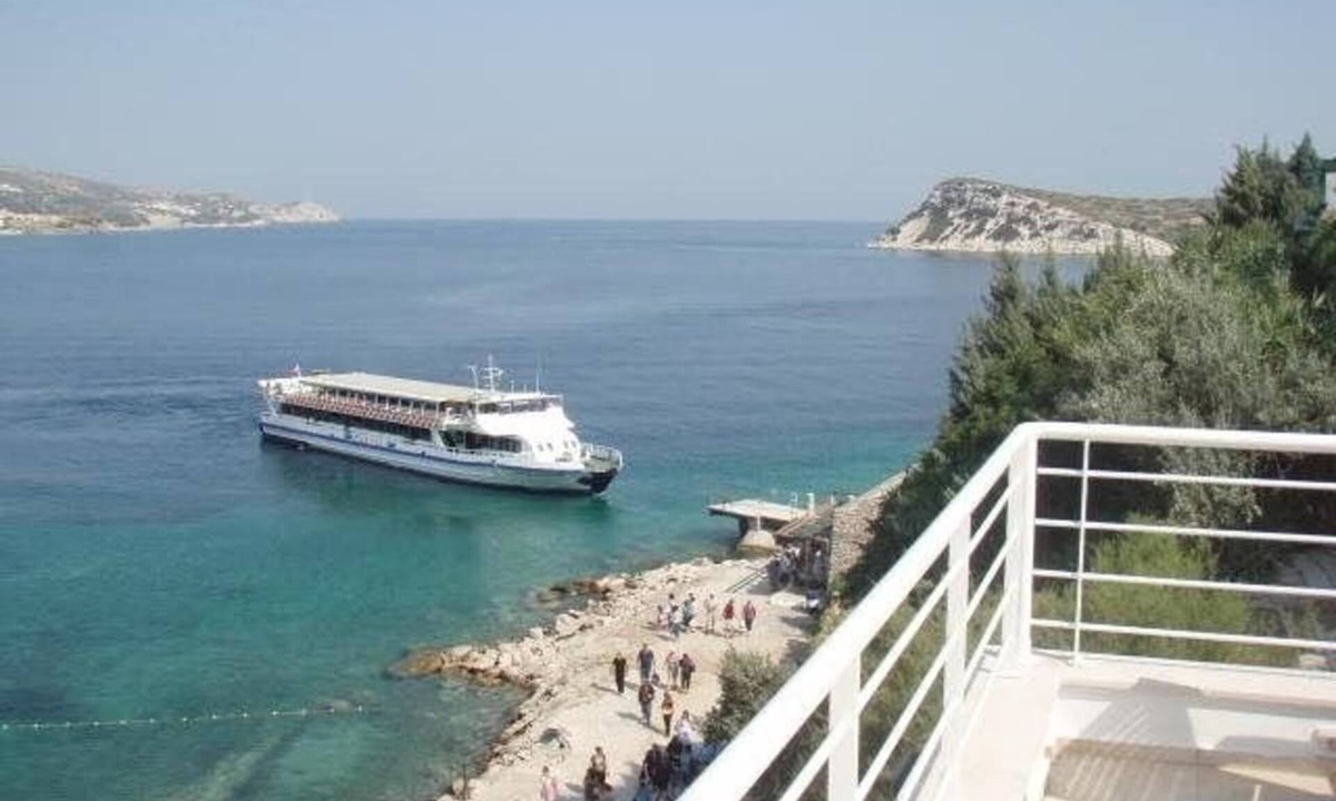 Karaburun Hotel | Reyhan Hotel