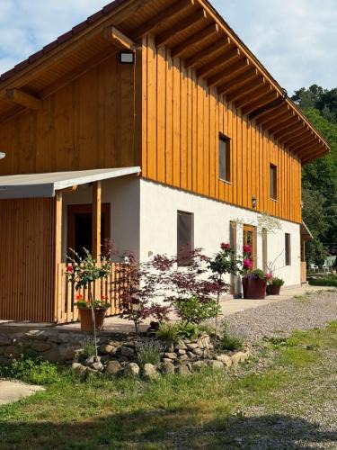 Zabala Apartment | Rezi Pava