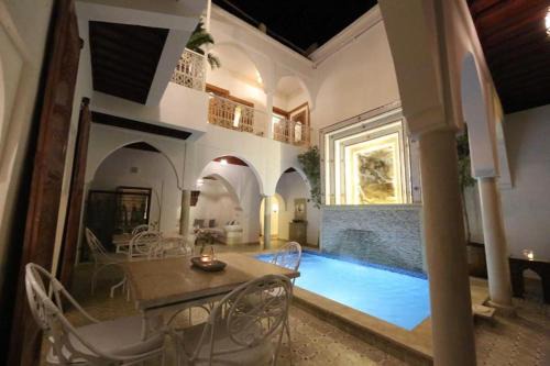 Sidi Abdallah Ghiat House | Riad Oum h&N