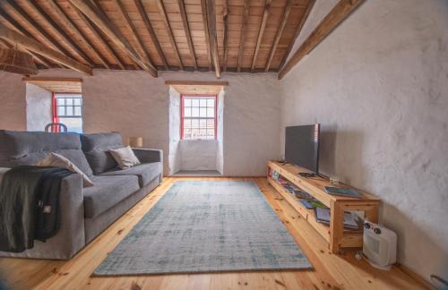 Lajes do Pico Apartment | Ribeirinha 94