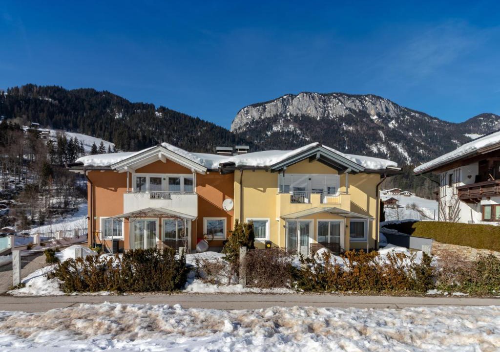 Itter House | Rich Holiday Home with Sauna Garden Valley Views in Itter