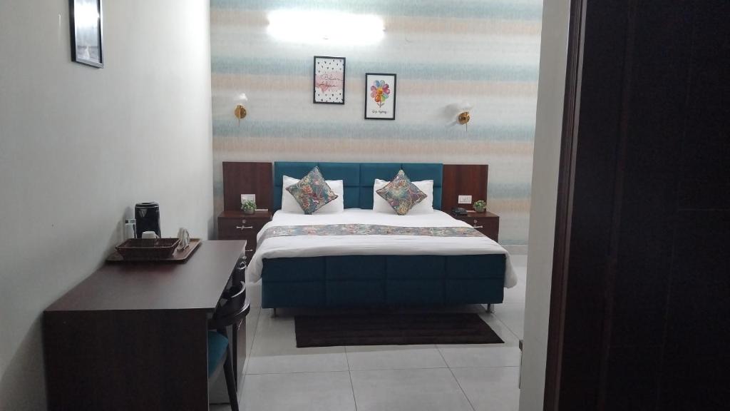 Abadpura Hotel | Riddhinn6