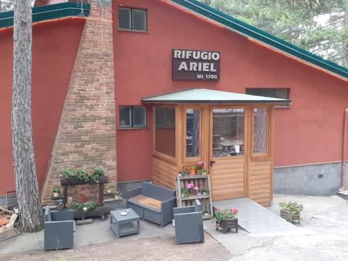 Ragalna Bed & Breakfast | Rifugio Ariel