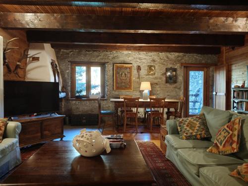 Cesana Torinese Hotel | Rifugio Escursionistico Vernin