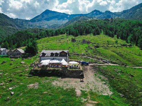 Trontano Hostel | Rifugio Parpinasca