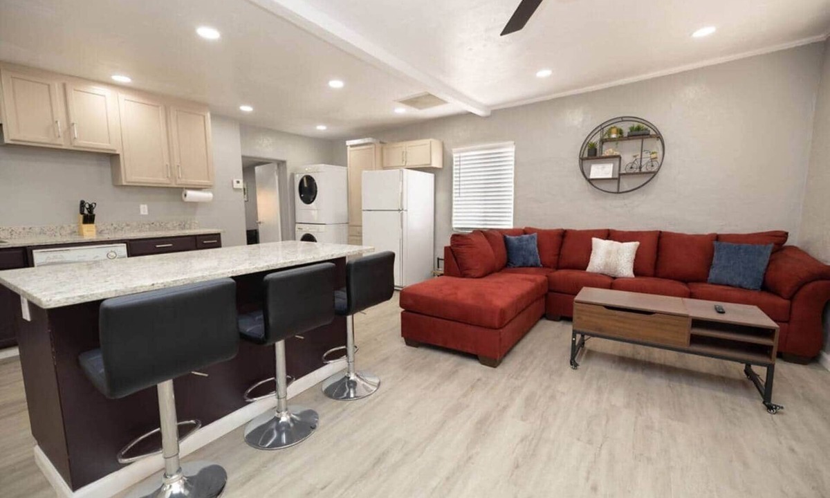 Tucson House | Rillito Path 1: Cozy, Pet-Friendly pad with W/D