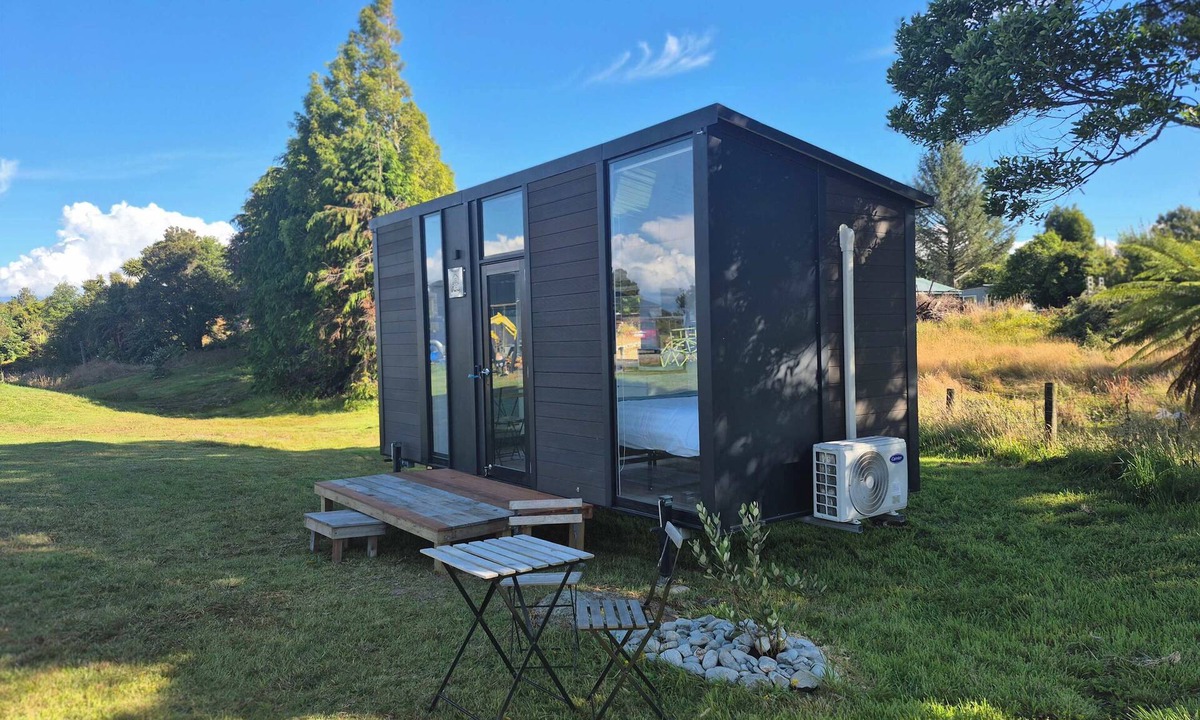 Hokitika House | Rimu View 4 by Tiny Away