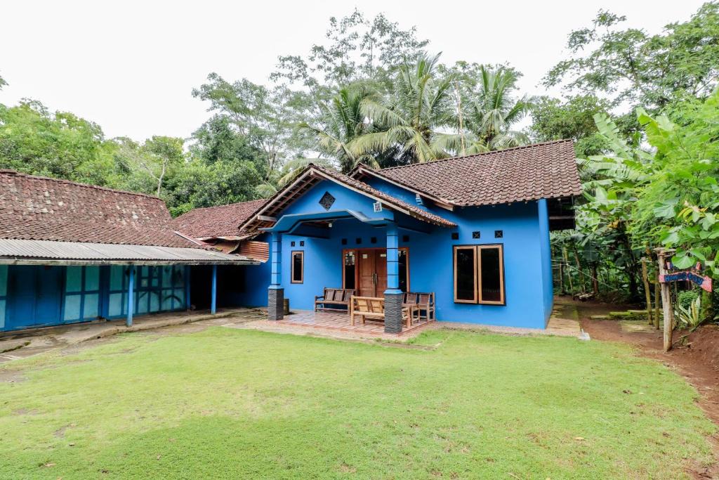 Kalirejo Hotel | Ringin Guesthouse