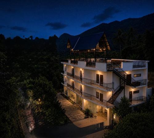 Devikolam Resort | Rivendell resort Munnar