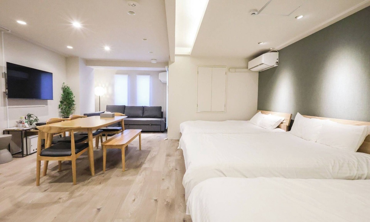 Hiroshima City Centre Hotel | RIVER CENTRAL 30110 personsClean roomHigh speed/Hiroshima Hiroshima