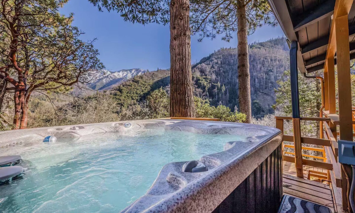 Camp Nelson Cabin | River Haus Sequoia | Hot Tub+New+King Beds+Views! - Holiday Home