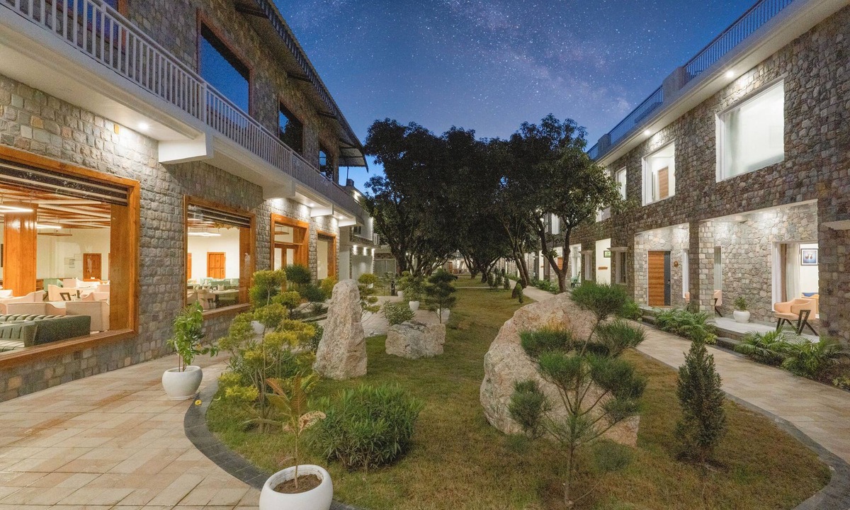 Garjia Resort | River Heritage Resort