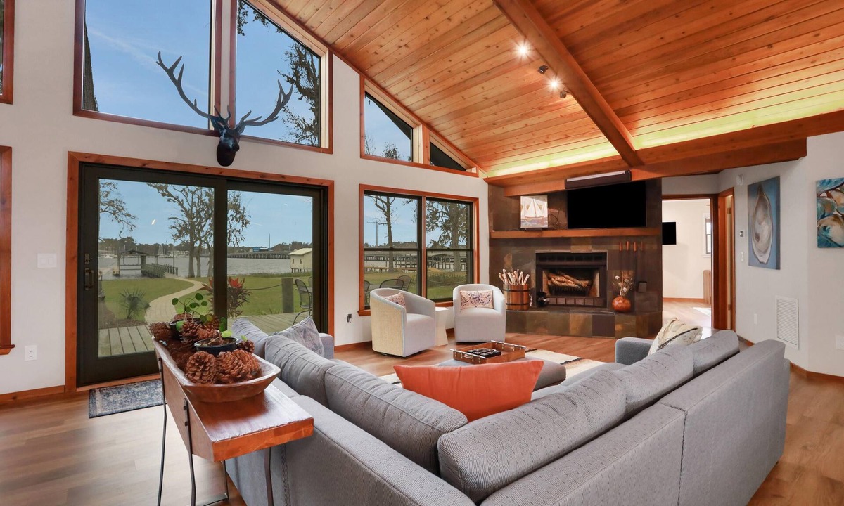 Fruit Cove House | River House with Dock, Waterfront Stunner Sunrise to Sunset