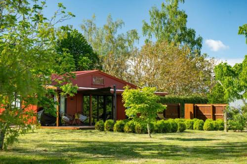 Appleby Apartment | River Road Retreat
