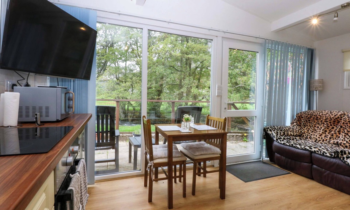 Llangynog Cottage | River's Nook