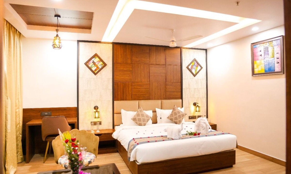 Jamshedpur Hotel | River sidde inn
