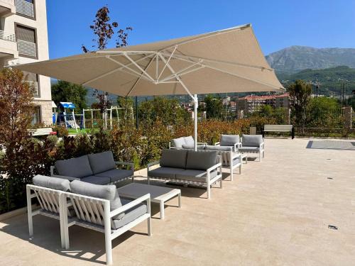 Igalo Apartment | River side 5