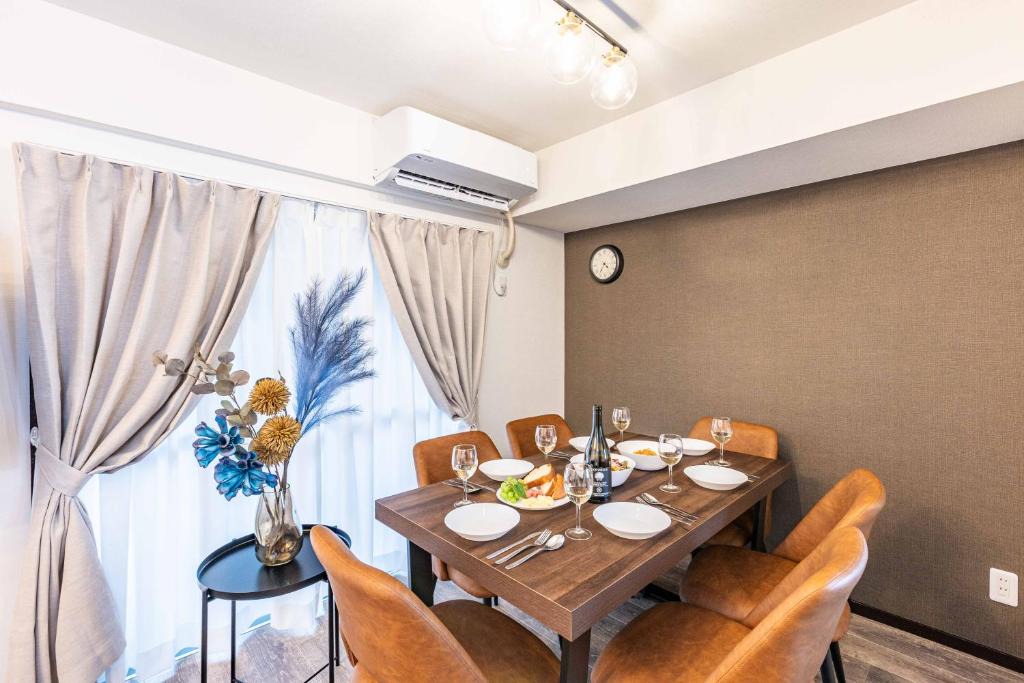 Namba Apartment | River Side Namba 301