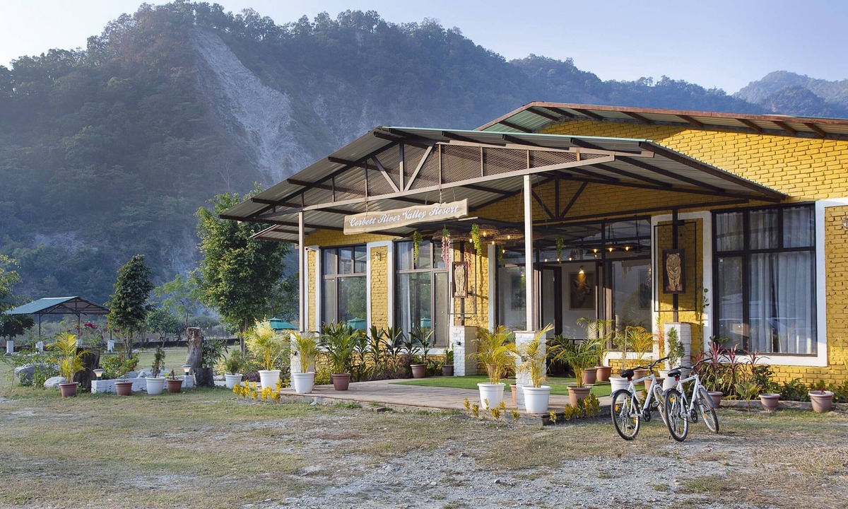 Jakh Hotel | River Valley Resort