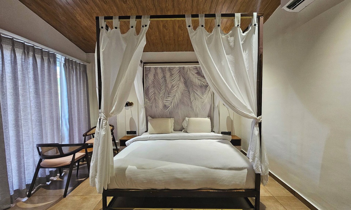 Rajpipla Hotel | River view Tent Resort
