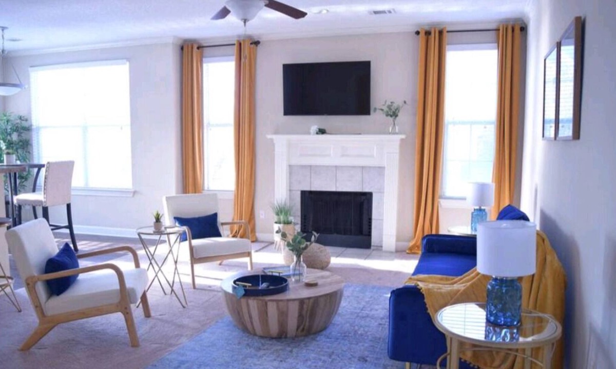 Memphis Apartment | River views Downtown at Memphis Blue with Free Parking