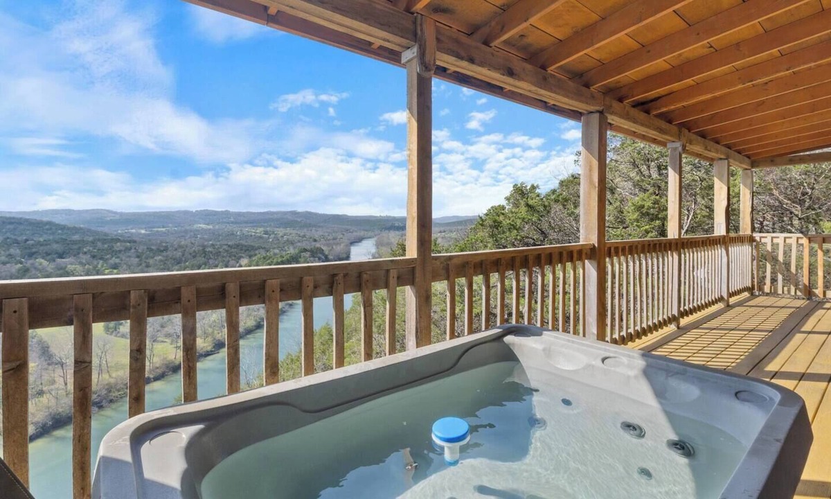 Eureka Springs House | River Views, Hot Tub, King Bed