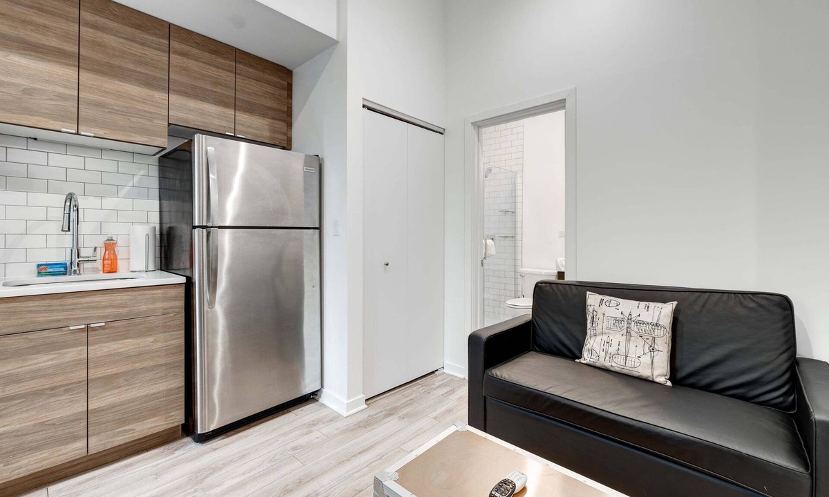 River West Apartment | River West, Third Floor Chicago by 747 Lofts