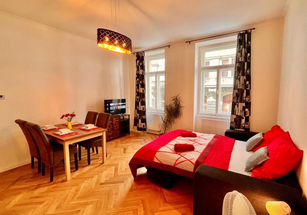 Andel Apartment | Riverbridge Apartments Prague