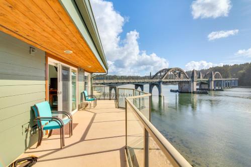 Florence House | Riverfront Apt in Old Town Florence!
