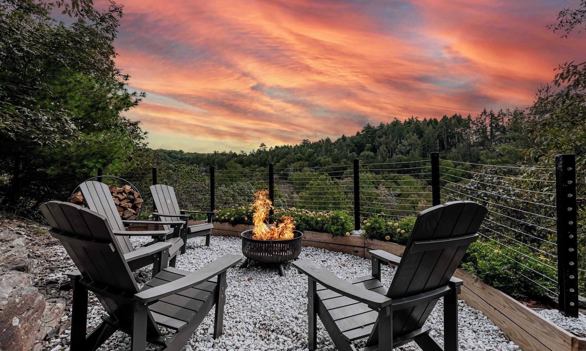 East Stroudsburg House | Riverfront Cabin | Fire Pit, Soaking Tub, Dogs OK