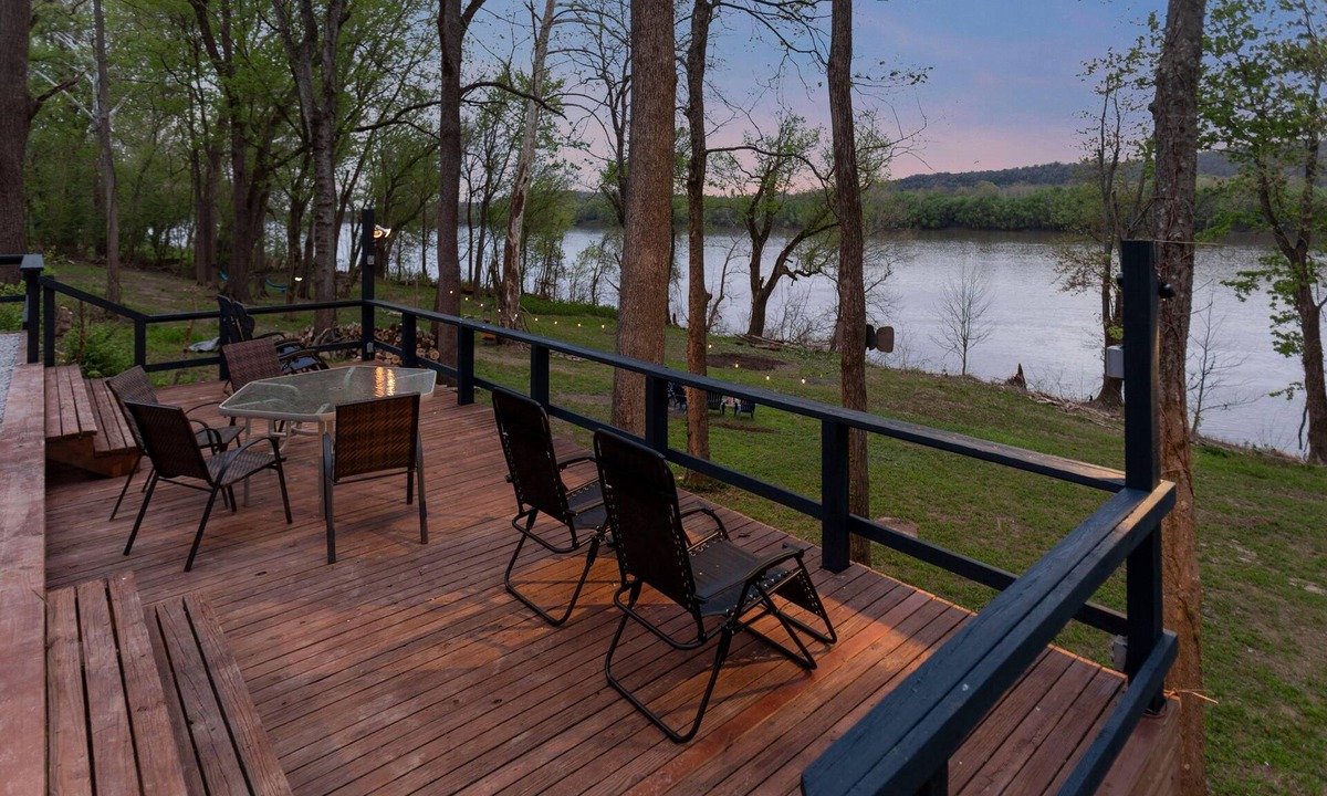 New Richmond Cabin | Riverfront Cabin - peaceful and private 4-acres on the Ohio River.