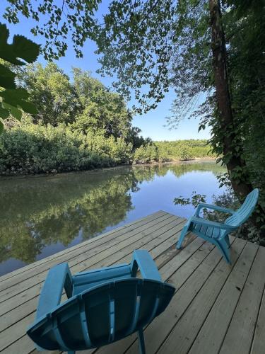 Freedom House | Riverfront Cabin Retreat - Private Dock & Wildlife Views