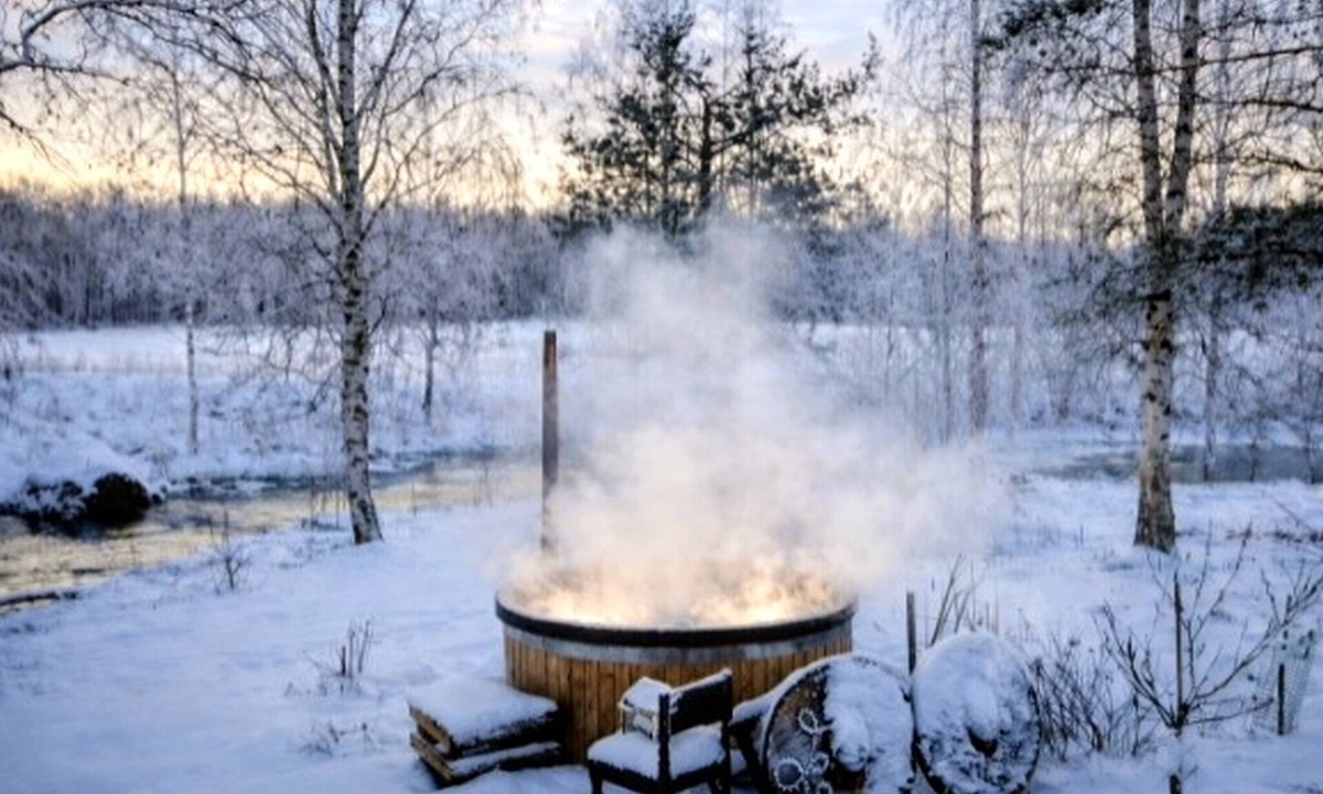 Aanekoski Ski Chalet | Riverfront Cottageee