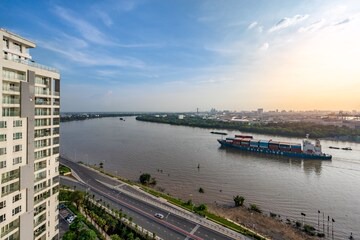 Thu Thiem Apartment | Riverfront Penthouse 250 SQM in Diamond Island