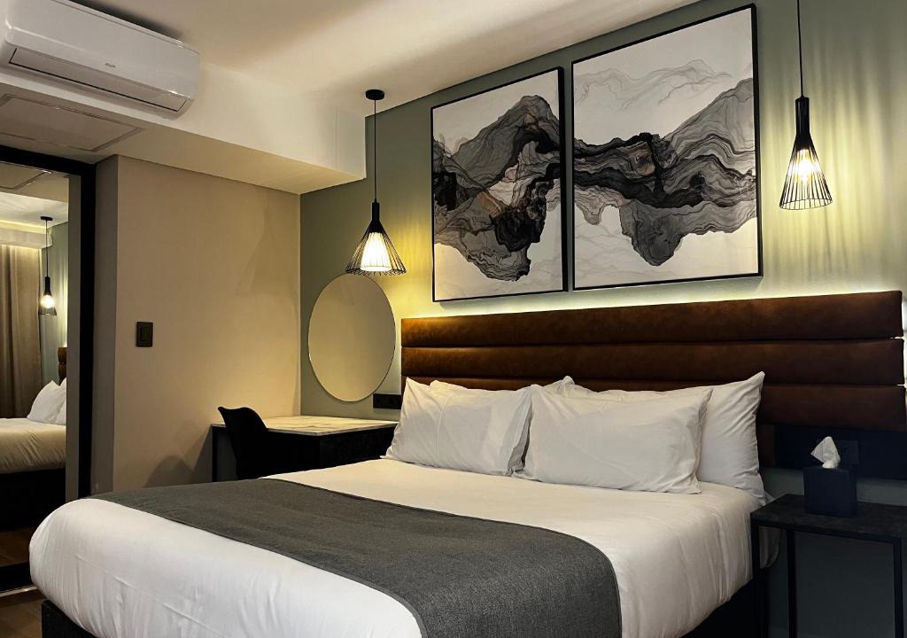 Brits Hotel | Riverleaf Hotel